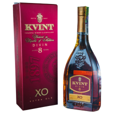 Коньяк Kvint 8 лет old, подарочная коробка, 0,5 л